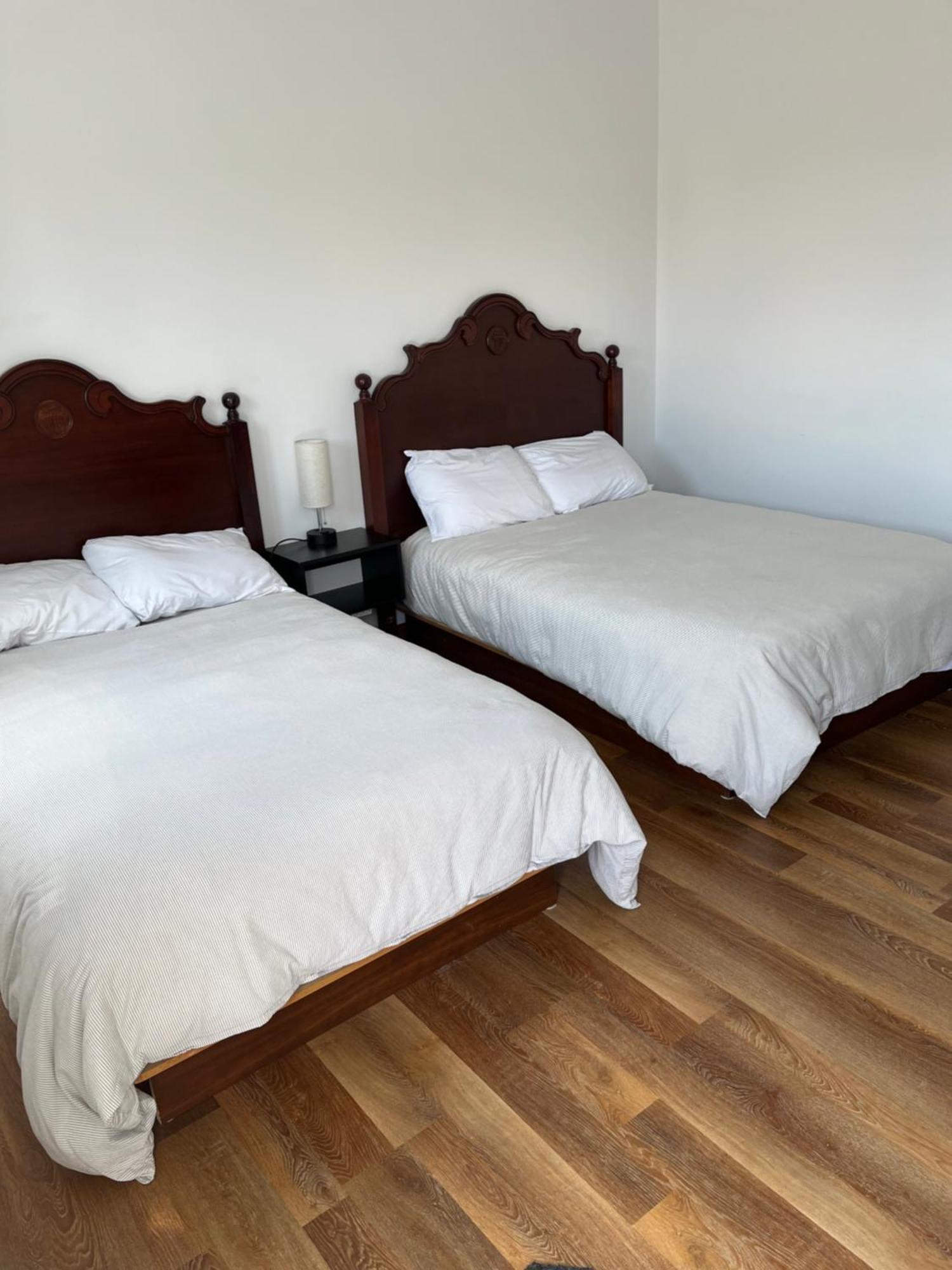 Motel M Saint-Adelme Bagian luar foto